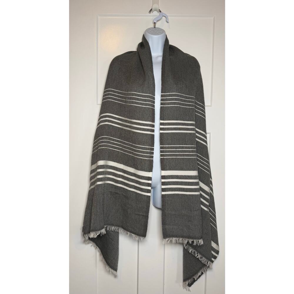J. Crew Women’s Oversized Scarf Cape Poncho Gray and White NWT